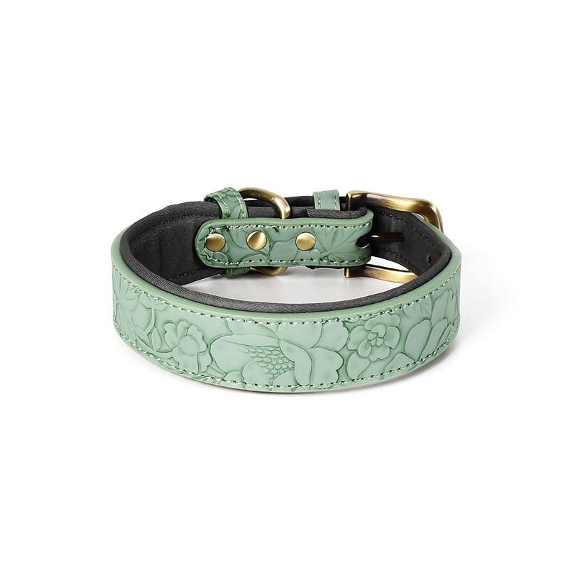 PSP-W06 Vintage Embossed Pet Collar